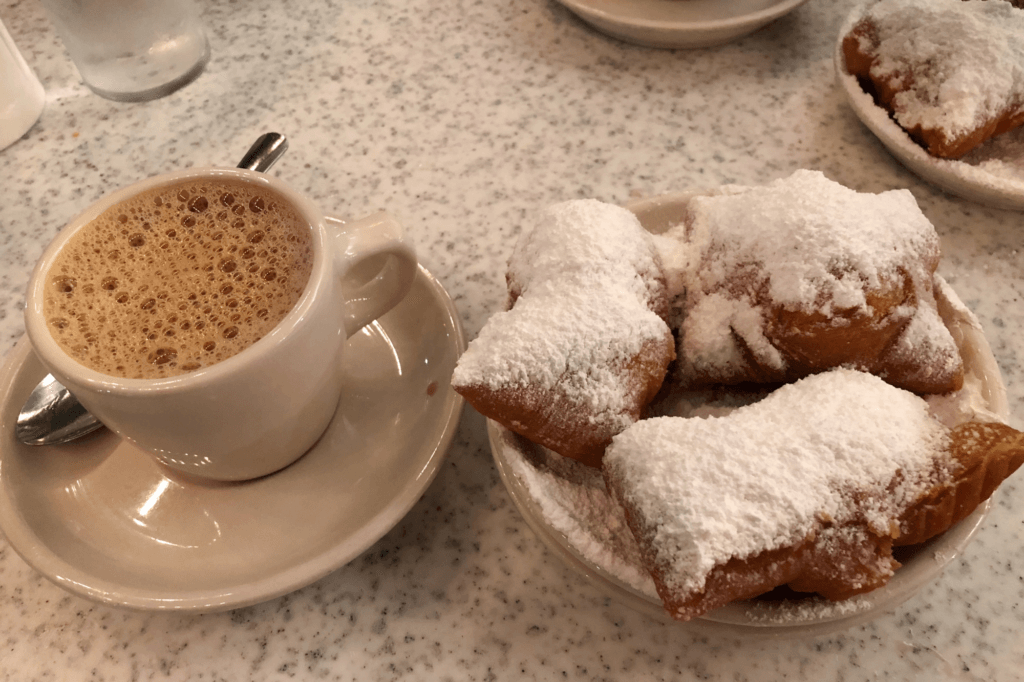 beignets and coffee at cafe du monde