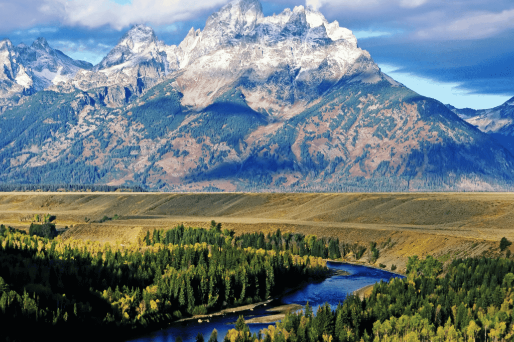 overlook of Grand Teton National Park in Jackson Hole Wyoming