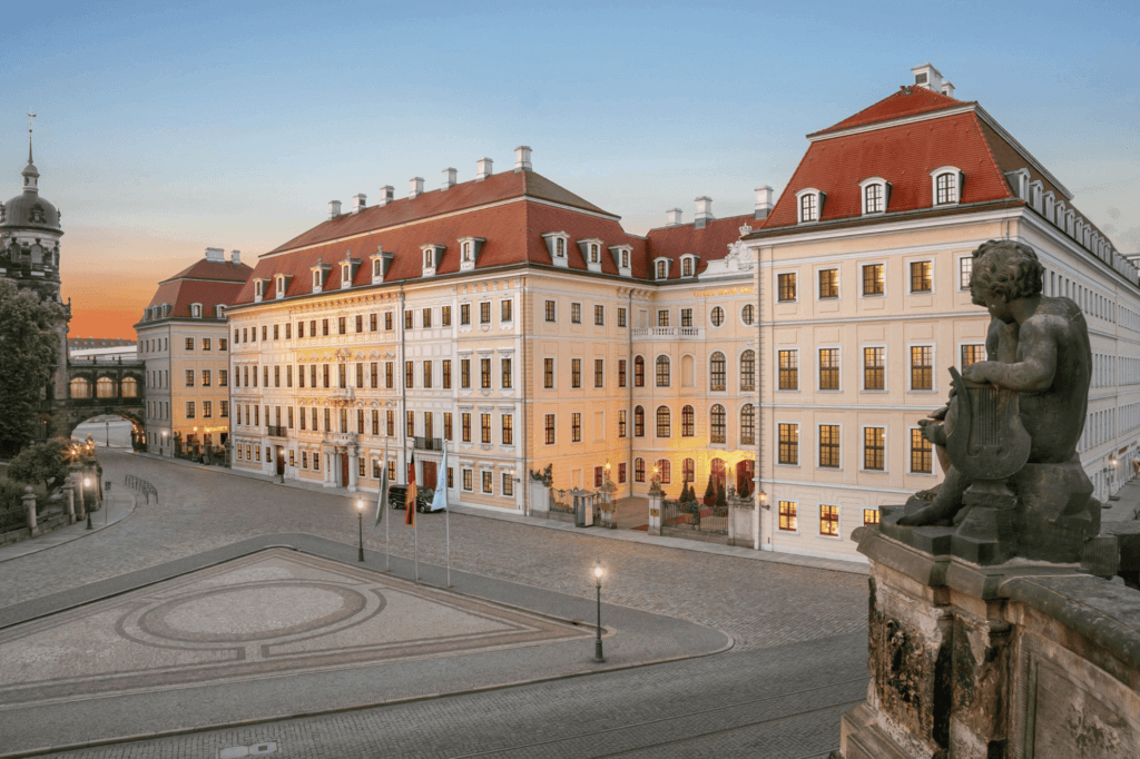 Hotel Taschenbergpalais Kempinski close to the Dresden Christmas Market