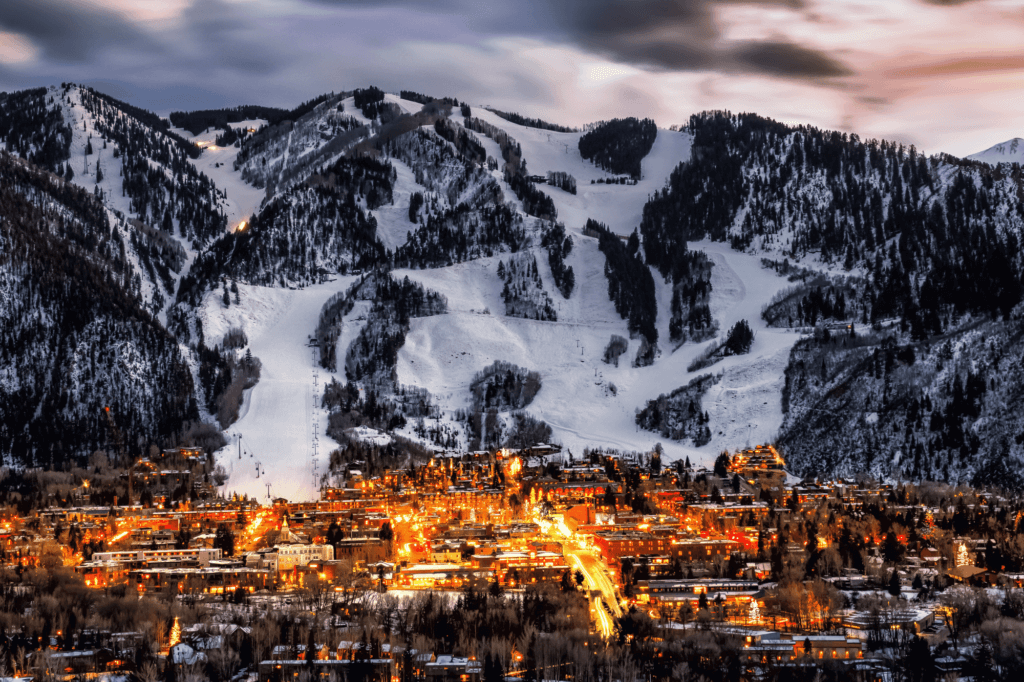 Aspen Colorado skyline during winter